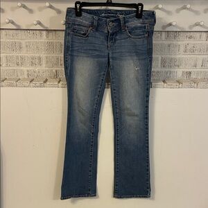 American Eagle Outfitters Women's Light Blue slim Boot Cut Jeans 4 Short